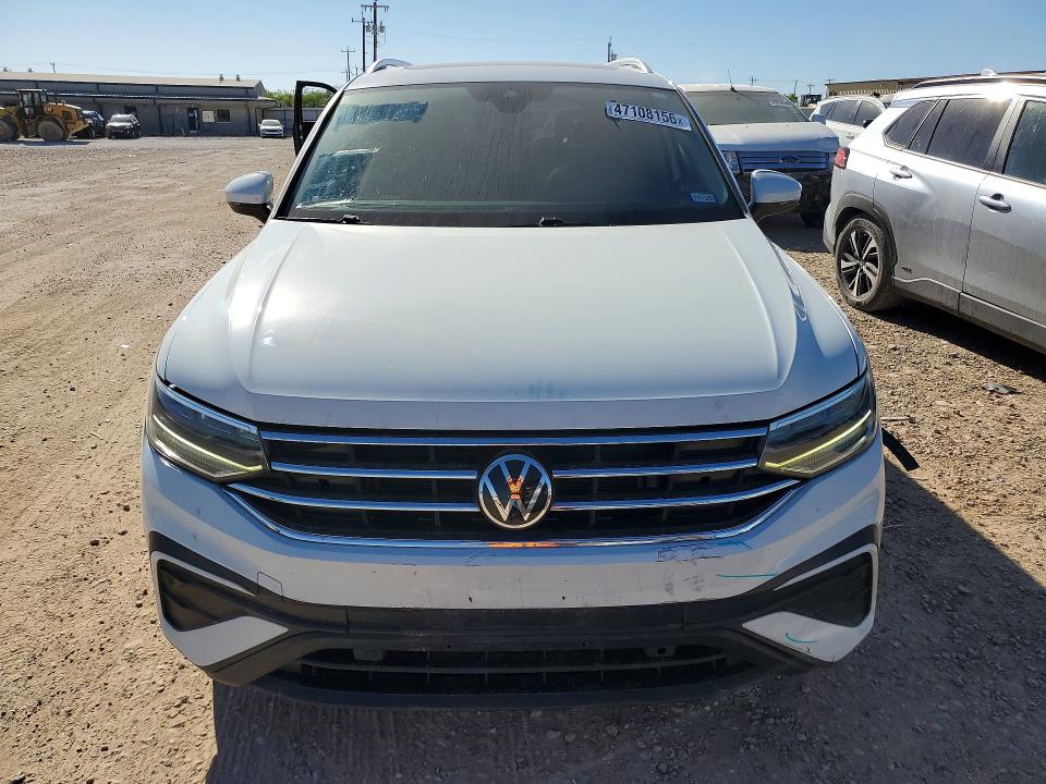 Продаж на аукціоні авто 2022 Volkswagen Tiguan, vin: 3VV3B7AX6NM159543, номер лоту: 47108156