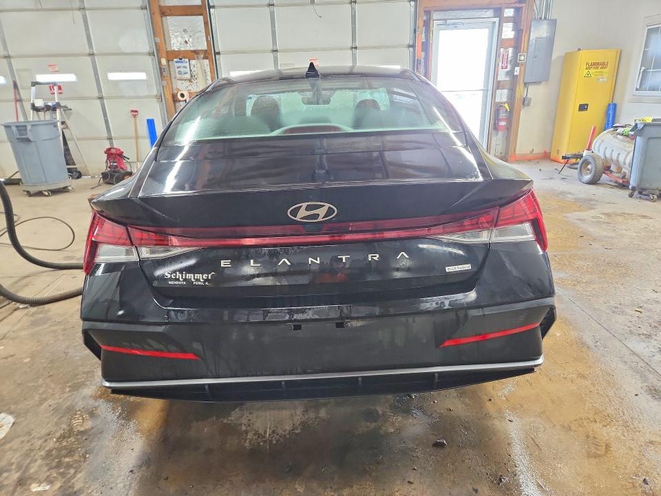 2024 Hyundai Elantra Hybrid მანქანა იყიდება აუქციონზე, vin: KMHLM4DJ5RU098004, აუქციონის ნომერი: 47269836