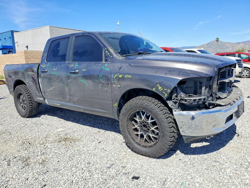 45995016 :رقم المزاد ، 1C6RR6TT9KS732972 vin ، 2019 Ram 1500 Classic مزاد بيع