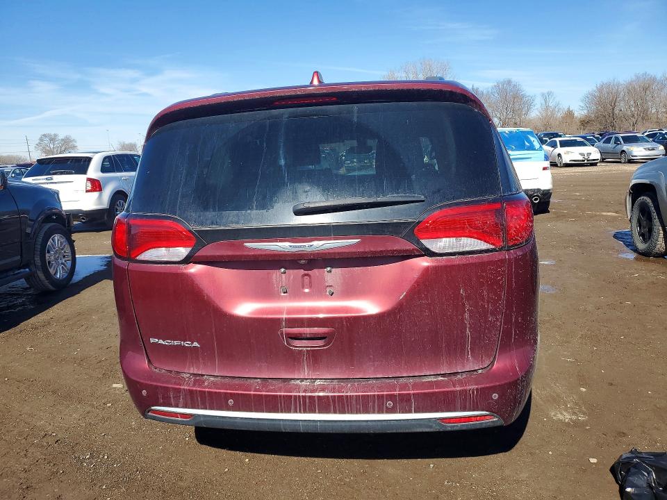 2018 Chrysler Pacifica მანქანა იყიდება აუქციონზე, vin: 2C4RC1BG3JR246367, აუქციონის ნომერი: 46441356