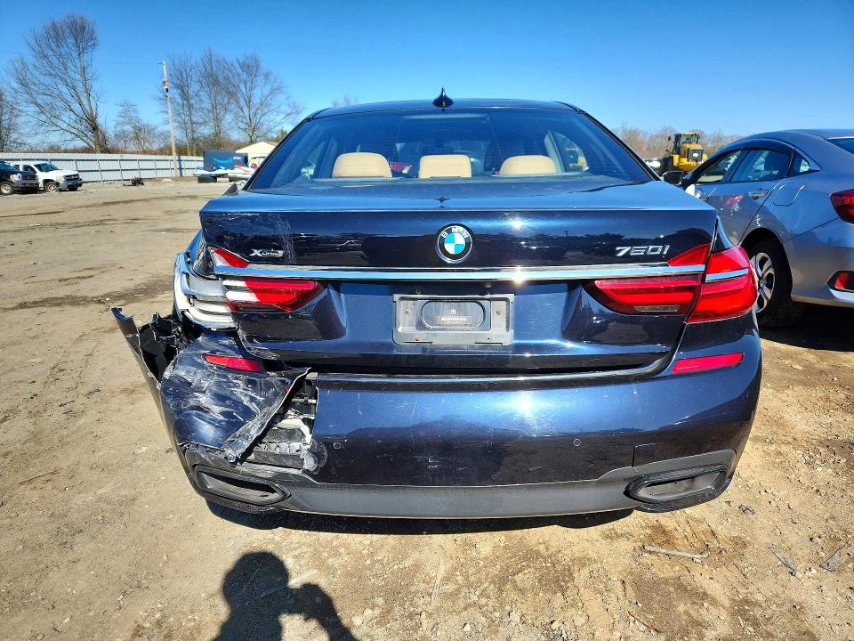 2016 Bmw 750 მანქანა იყიდება აუქციონზე, vin: WBA7F2C5XGG418306, აუქციონის ნომერი: 46889186