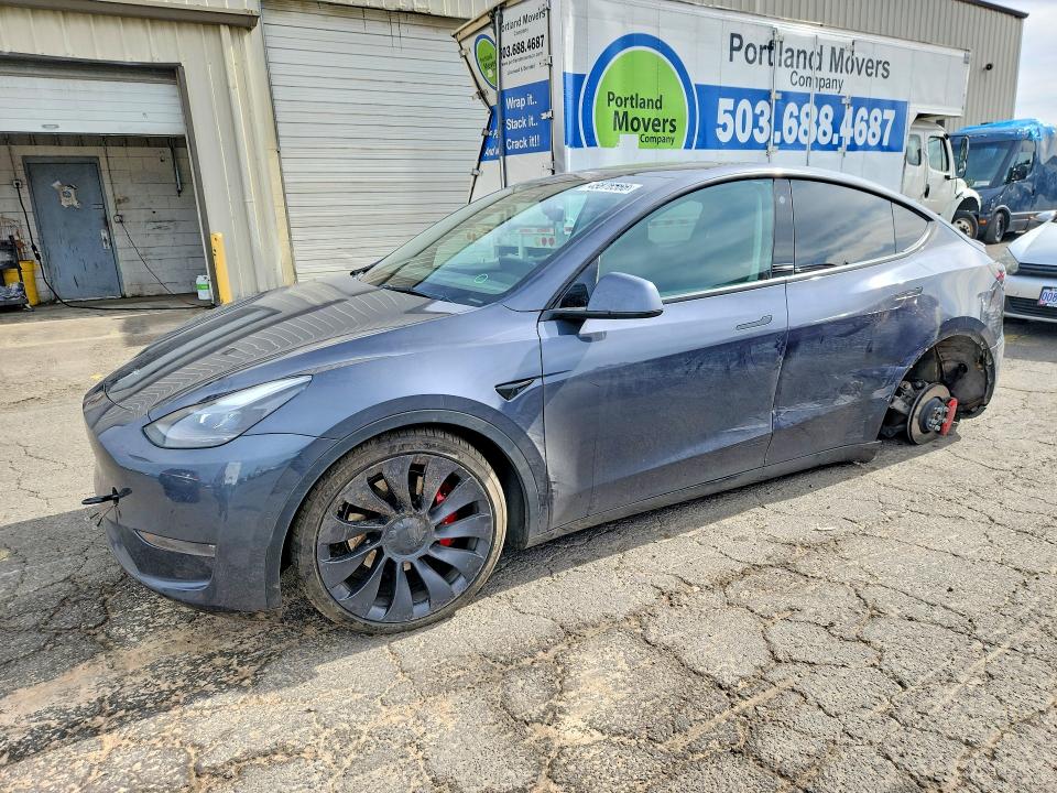 2021 Tesla Model Y მანქანა იყიდება აუქციონზე, vin: 5YJYGDEF3MF139551, აუქციონის ნომერი: 45876566