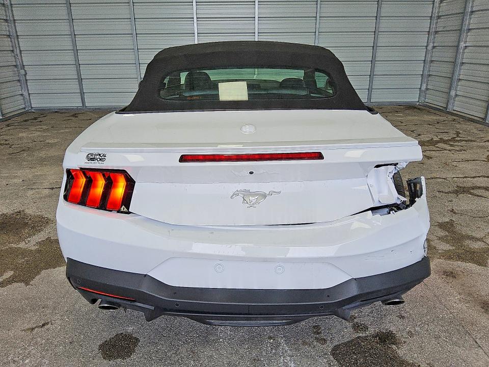 46012996 :رقم المزاد ، 1FAGP8UH4S5113423 vin ، 2025 Ford Mustang مزاد بيع