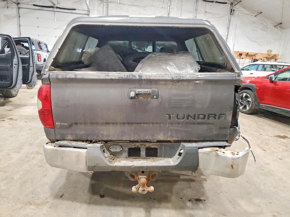 46519036 :رقم المزاد ، 5TFUY5F19LX884121 vin ، 2020 Toyota Tundra مزاد بيع