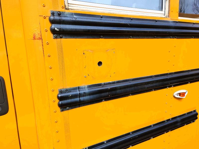 2011 Thomas School Bus მანქანა იყიდება აუქციონზე, vin: 1GB6G5BG2B1104987, აუქციონის ნომერი: 75971605