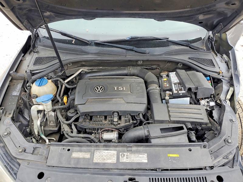 47251556 :رقم المزاد ، 1VWAT7A39FC094283 vin ، 2015 Volkswagen Passat مزاد بيع