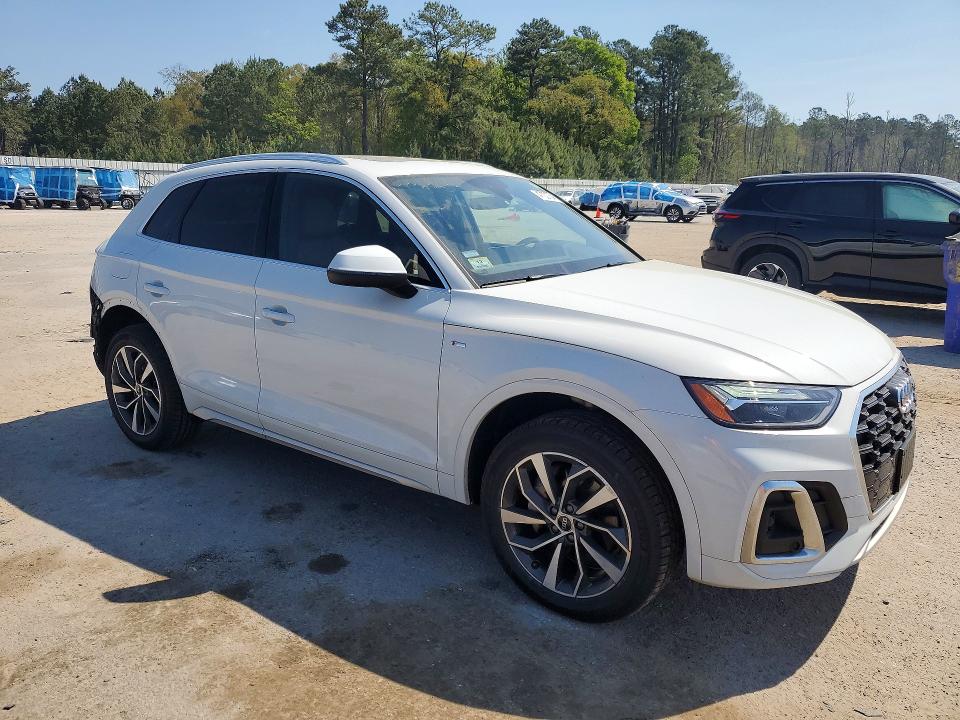 47227546 :رقم المزاد ، WA1EAAFY8P2069355 vin ، 2023 Audi Q5 مزاد بيع