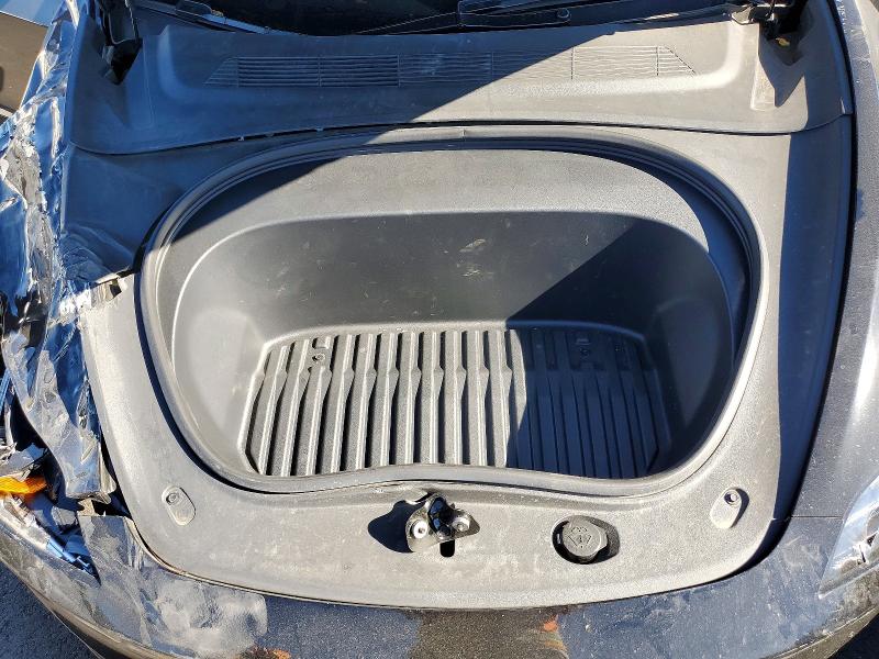 2025 Tesla Model 3 მანქანა იყიდება აუქციონზე, vin: 5YJ3E1EA9SF981987, აუქციონის ნომერი: 46330546