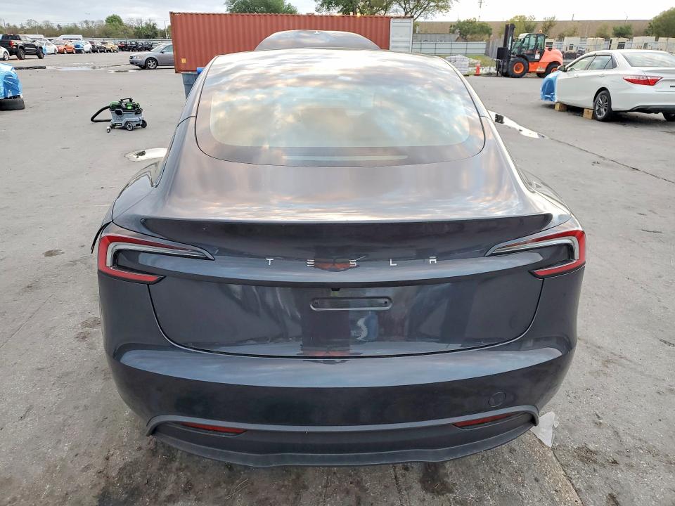 2025 Tesla Model 3 მანქანა იყიდება აუქციონზე, vin: 5YJ3E1EA2SF986335, აუქციონის ნომერი: 45467116