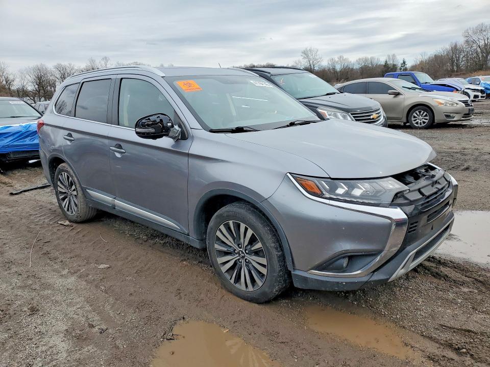 Продажа на аукционе авто 2019 Mitsubishi Outlander, vin: JA4AZ3A39KZ005551, номер лота: 41767146