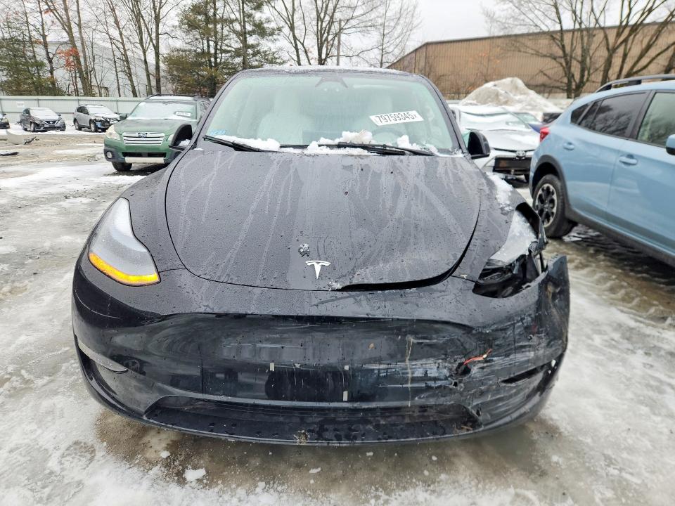 Продаж на аукціоні авто 2024 Tesla Model Y, vin: 7SAYGAEE9RF155883, номер лоту: 79759345