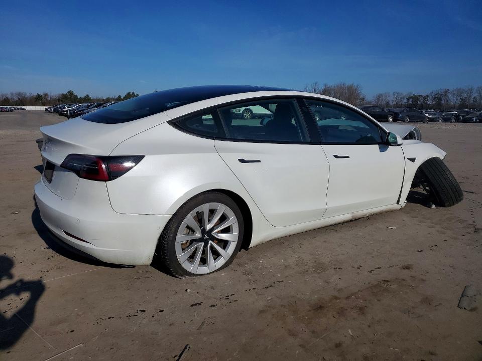 Продажа на аукционе авто 2022 Tesla Model 3, vin: 5YJ3E1EA5NF369919, номер лота: 46902336