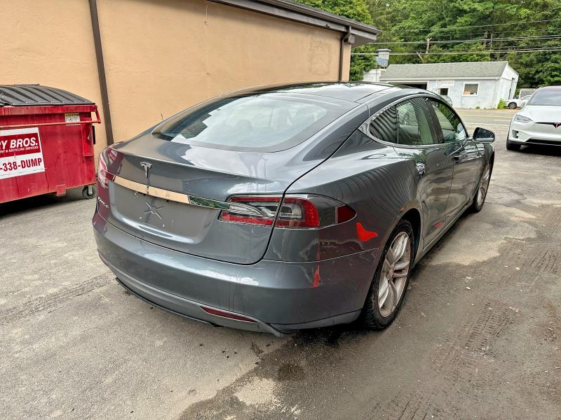 Продаж на аукціоні авто 2013 Tesla Model S, vin: 5YJSA1AC6DFP10886, номер лоту: 45953646