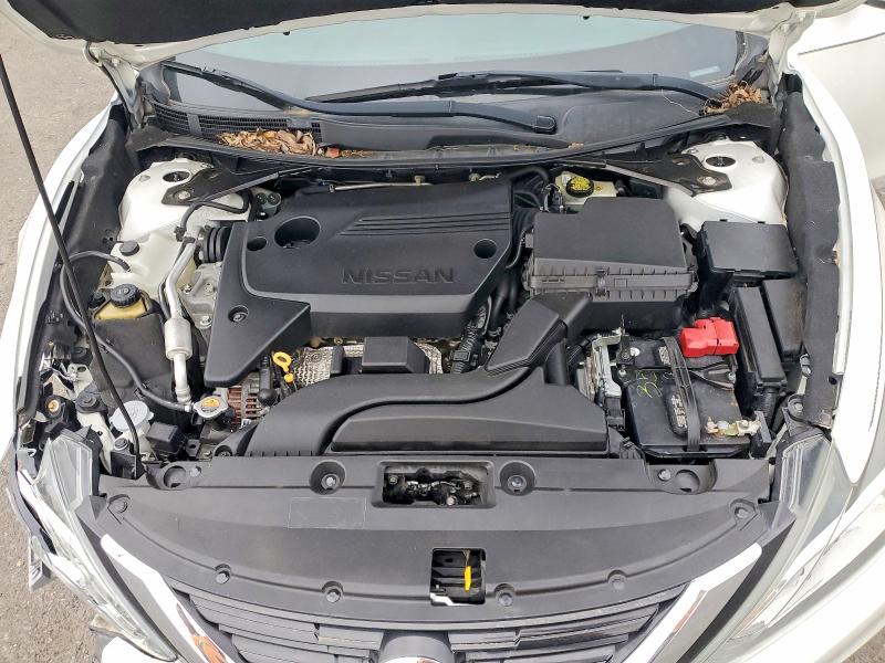 Продажа на аукционе авто 2017 Nissan Altima, vin: 1N4AL3AP2HC223228, номер лота: 48228186