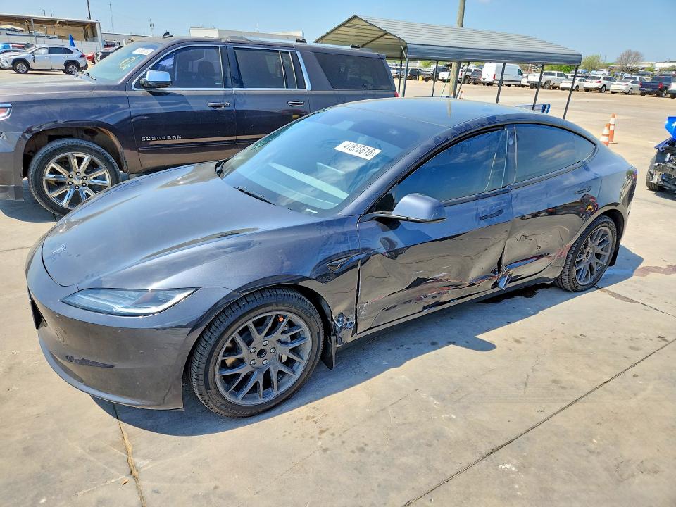 Продаж на аукціоні авто 2024 Tesla Model 3, vin: 5YJ3E1EA1RF718483, номер лоту: 47626616