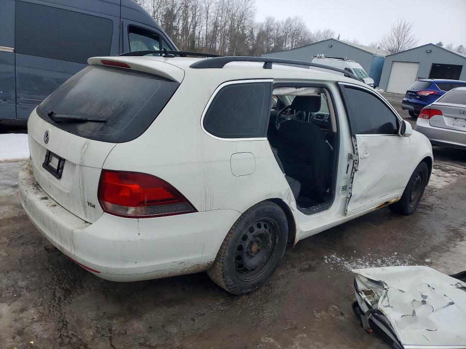75269395 :رقم المزاد ، 3VWML7AJ0EM621037 vin ، 2014 Volkswagen Jetta مزاد بيع