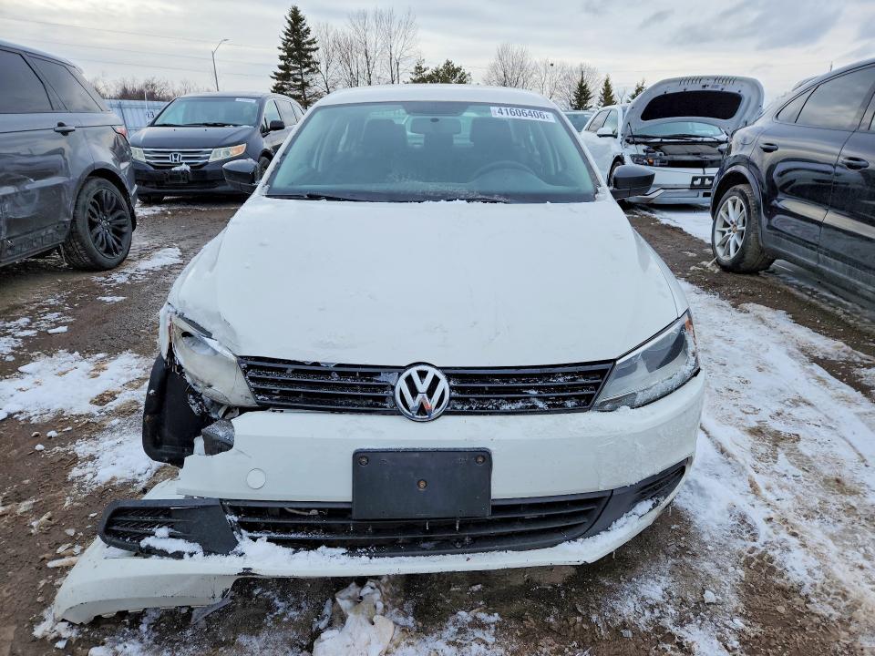 41606406 :رقم المزاد ، 3VW2K7AJ3DM427403 vin ، 2013 Volkswagen Jetta مزاد بيع
