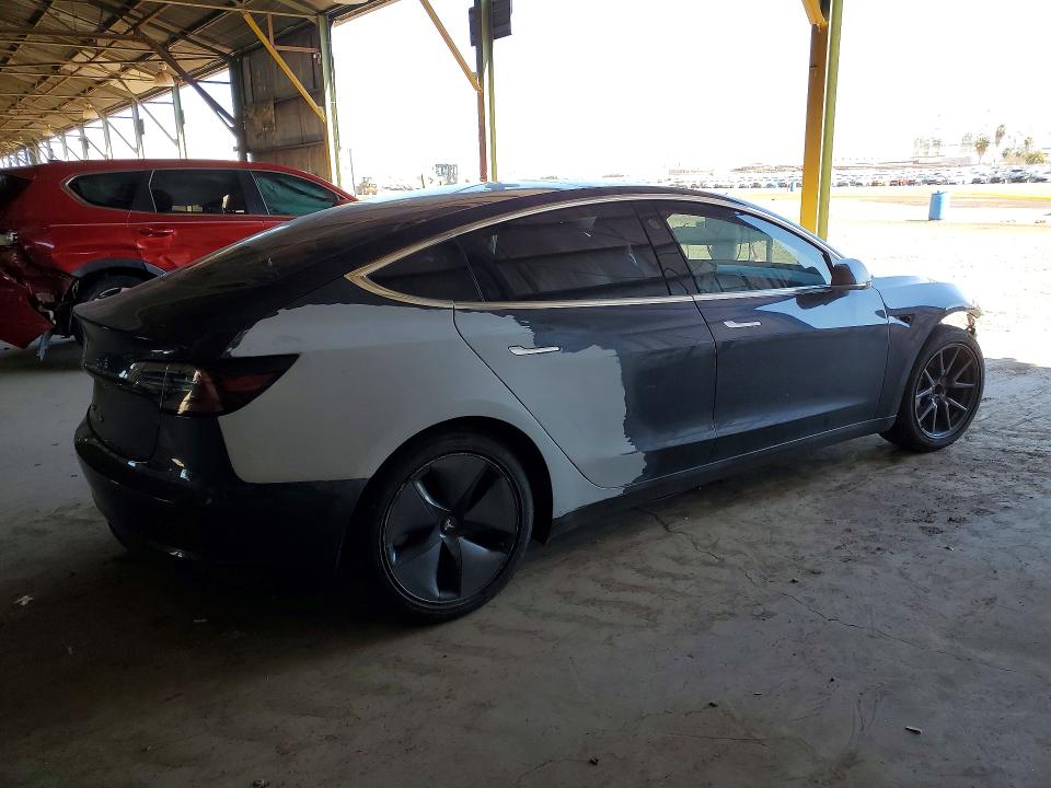 Продажа на аукционе авто 2018 Tesla Model 3, vin: 5YJ3E1EAXJF044967, номер лота: 45819656