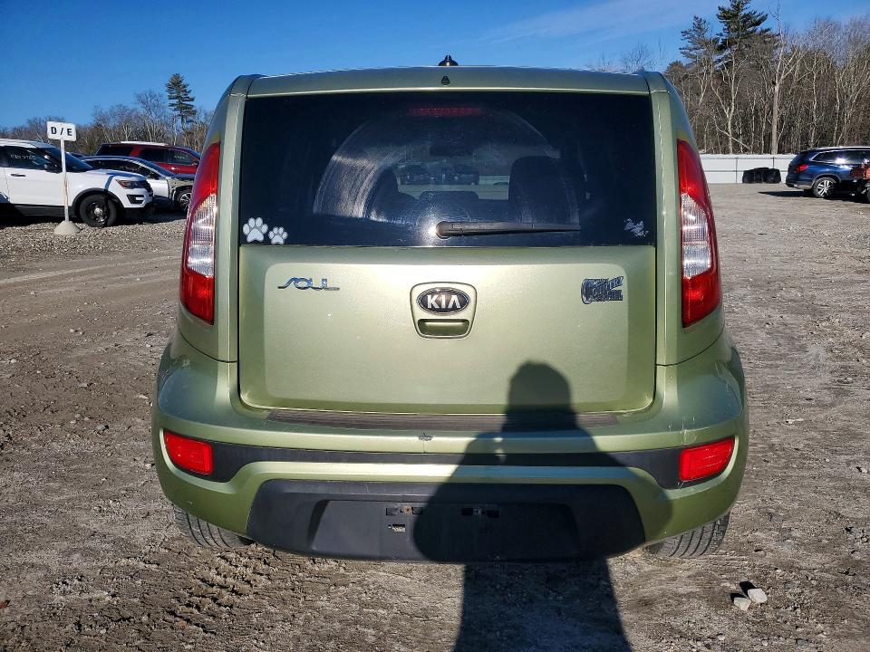 2013 Kia Soul მანქანა იყიდება აუქციონზე, vin: KNDJT2A60D7597819, აუქციონის ნომერი: 46238166
