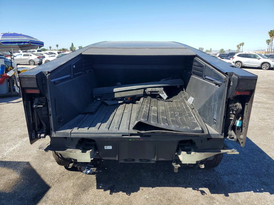 Продаж на аукціоні авто 2024 Tesla Cybertruck, vin: 7G2CEHED8RA014035, номер лоту: 46495566