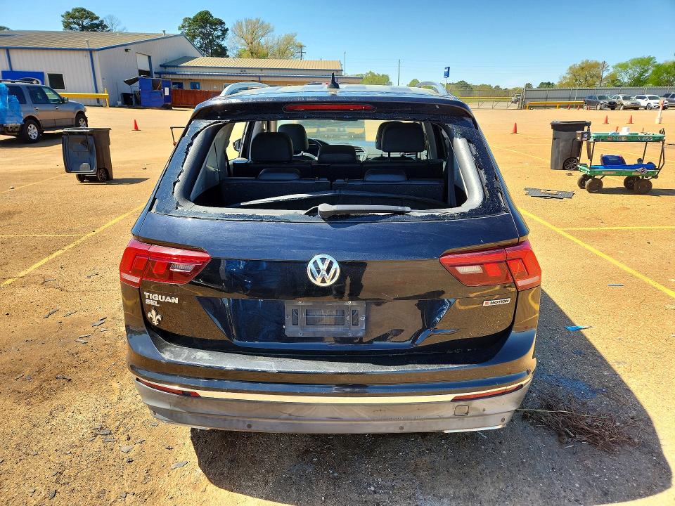 Продаж на аукціоні авто 2019 Volkswagen Tiguan, vin: 3VV2B7AX1KM037230, номер лоту: 46058146