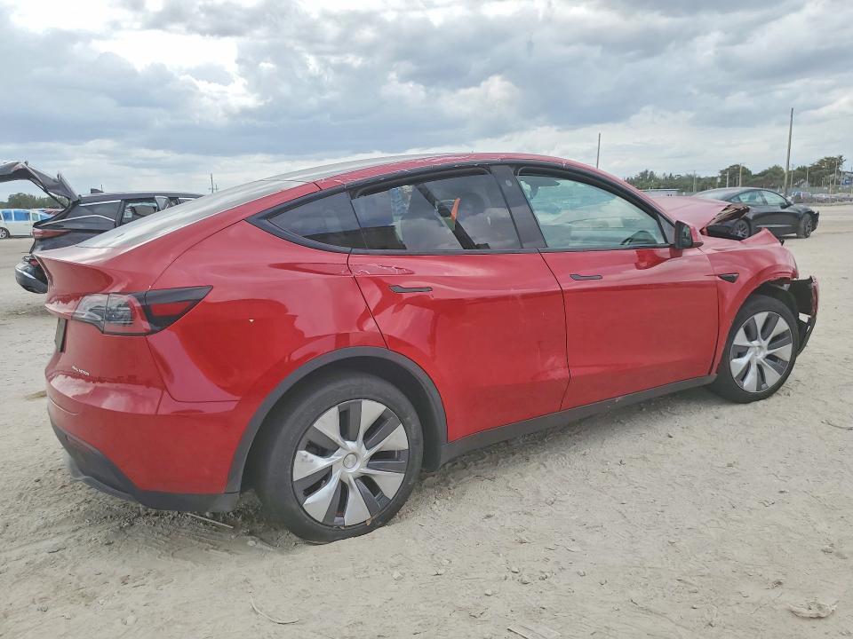 Продажа на аукционе авто 2023 Tesla Model Y, vin: 7SAYGDEE8PA031731, номер лота: 46094726
