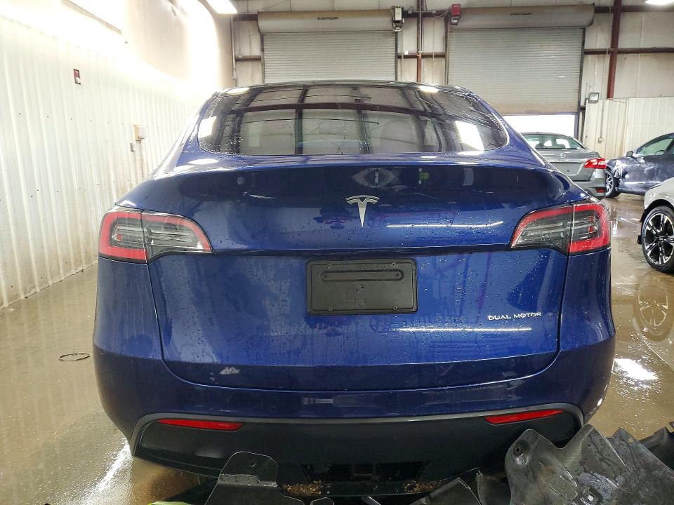 Продажа на аукционе авто 2021 Tesla Model Y, vin: 5YJYGDEE7MF060813, номер лота: 41932666