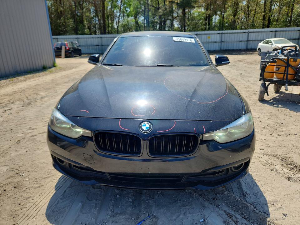 45649976 :رقم المزاد ، WBA8E1G53GNT36165 vin ، 2016 Bmw 320 مزاد بيع