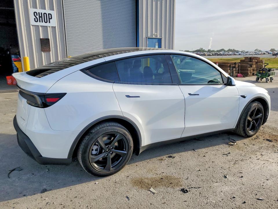 98991665 :رقم المزاد ، 7SAYGDEEXTF518068 vin ، 2026 Tesla Model Y مزاد بيع
