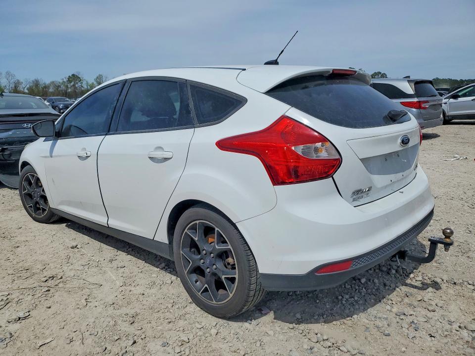 2014 Ford Focus მანქანა იყიდება აუქციონზე, vin: 1FADP3K23EL378760, აუქციონის ნომერი: 46057086