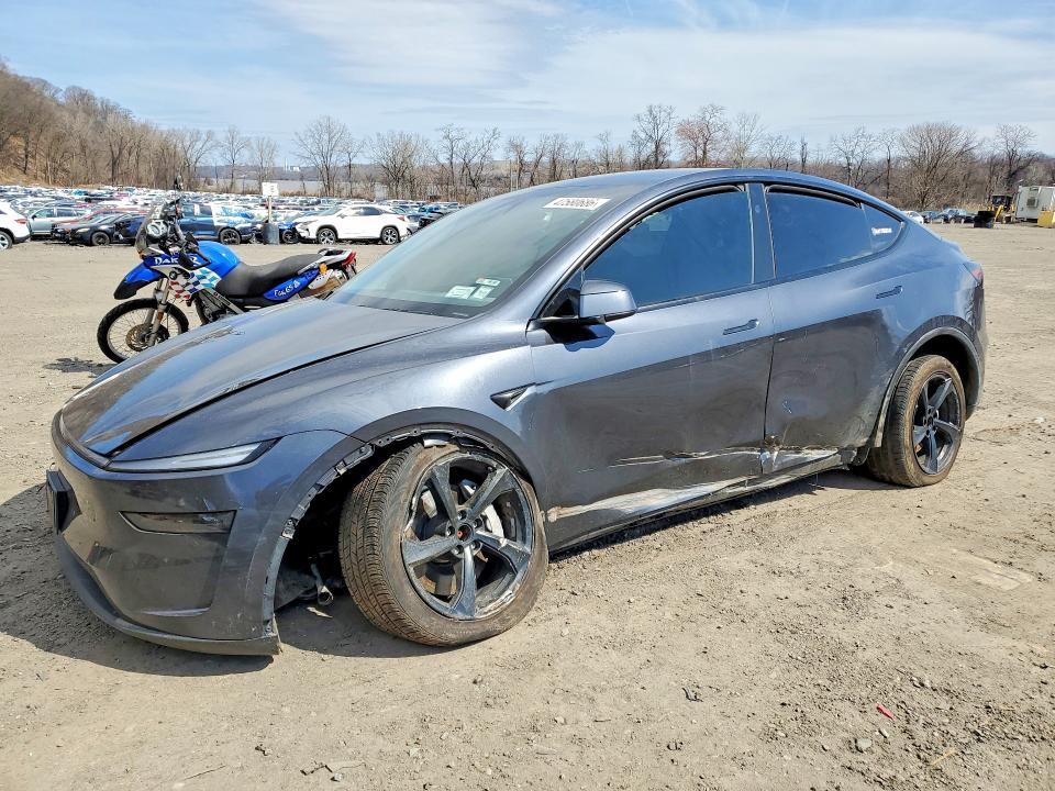 Продажа на аукционе авто 2026 Tesla Model Y, vin: 7SAYGDEE7TA386044, номер лота: 47580686