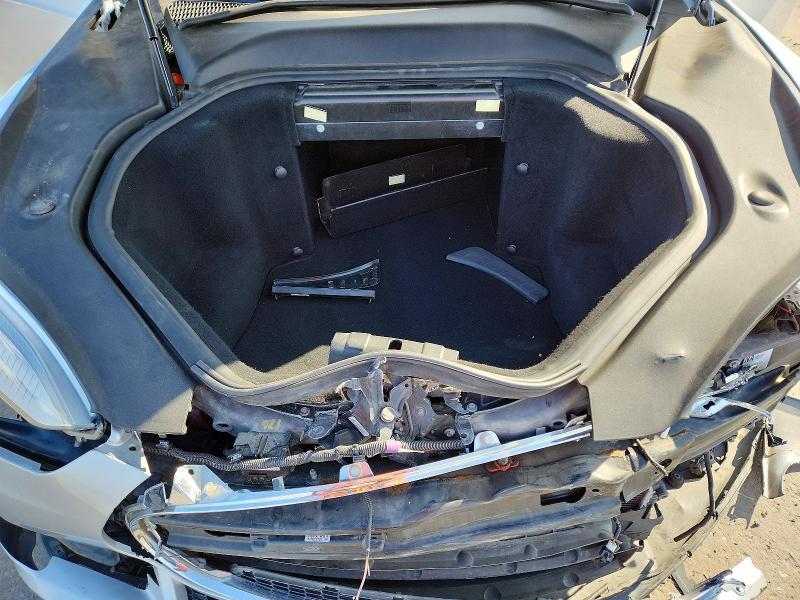 2014 Tesla Model S მანქანა იყიდება აუქციონზე, vin: 5YJSA1H15EFP40113, აუქციონის ნომერი: 48244906