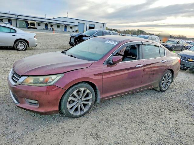 Auction sale of the 2014 Honda Accord, vin: 1HGCR2F56EA030639, lot number: 46120516