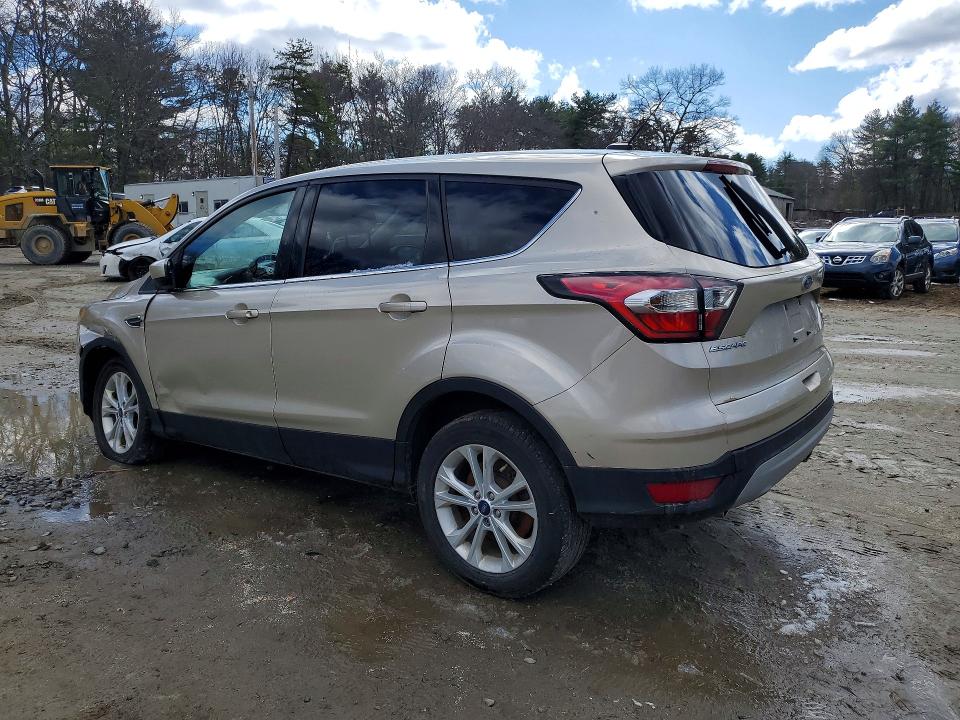 47496256 :رقم المزاد ، 1FMCU9GD0HUA73335 vin ، 2017 Ford Escape مزاد بيع