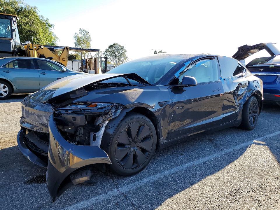 2024 Tesla Model 3 მანქანა იყიდება აუქციონზე, vin: 5YJ3E1EA5RF718146, აუქციონის ნომერი: 41950836