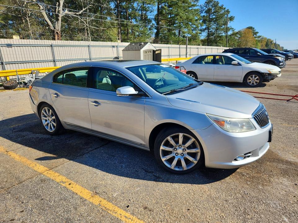 2013 Buick Lacrosse მანქანა იყიდება აუქციონზე, vin: 1G4GJ5G37DF204592, აუქციონის ნომერი: 46328696