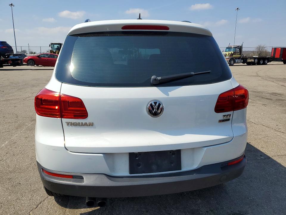 2016 Volkswagen Tiguan მანქანა იყიდება აუქციონზე, vin: WVGBV7AX9GW525236, აუქციონის ნომერი: 47136786