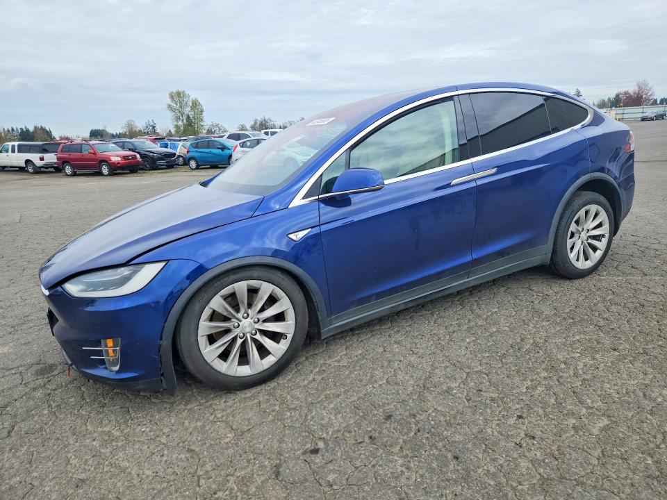 Auction sale of the 2016 Tesla Model X, vin: 5YJXCAE29GF007143, lot number: 46345936