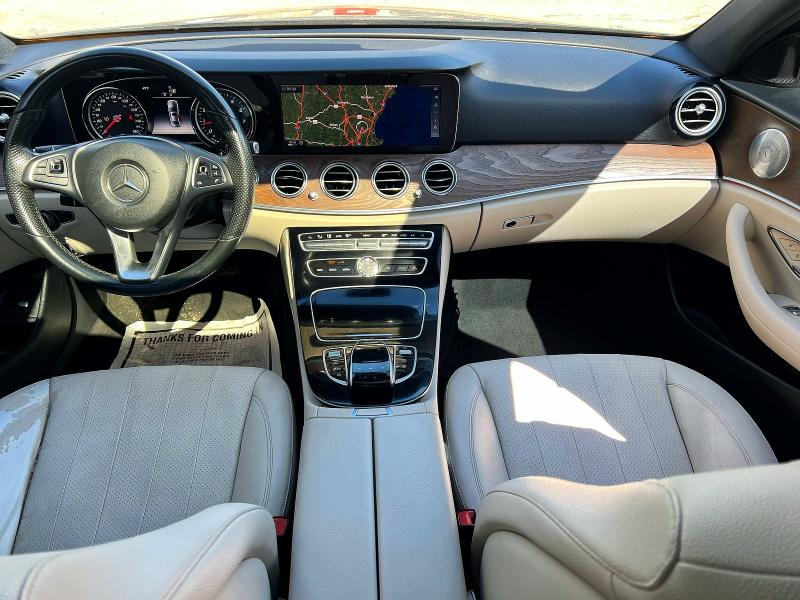 46900576 :رقم المزاد ، WDDZF4JB1HA049247 vin ، 2017 Mercedes-benz E مزاد بيع