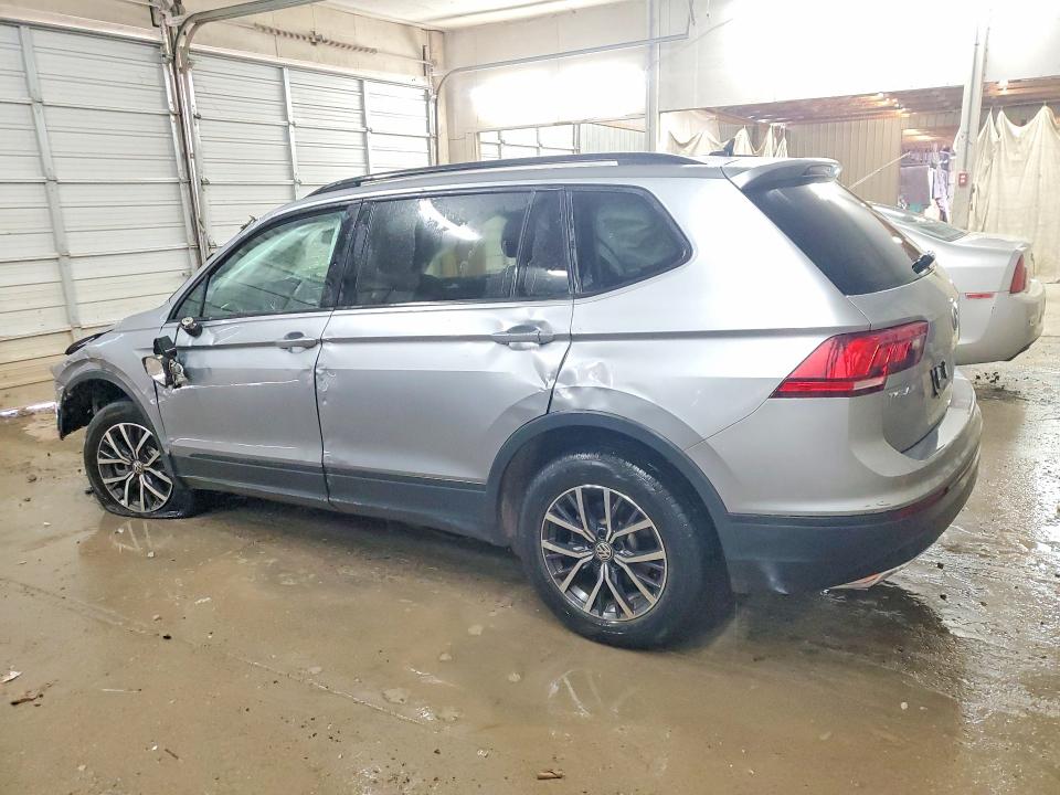 47217436 :رقم المزاد ، 3VV0B7AX0MM112350 vin ، 2021 Volkswagen Tiguan مزاد بيع