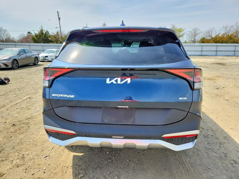 Продажа на аукционе авто 2023 Kia Sportage Hybrid, vin: KNDPVCAG4P7115215, номер лота: 48184516
