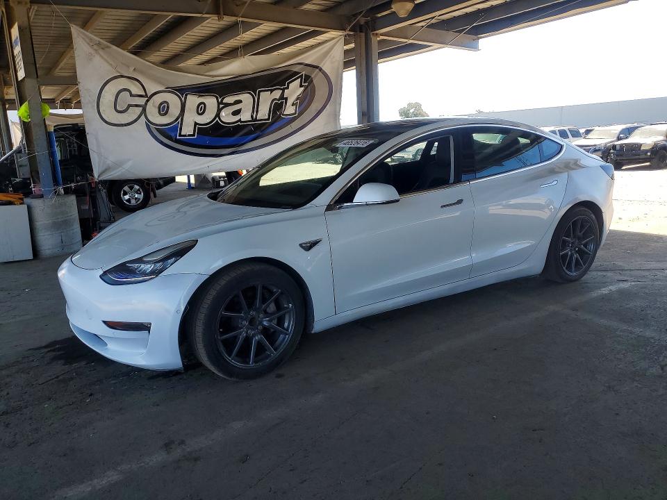 Auction sale of the 2019 Tesla Model 3, vin: 5YJ3E1EA3KF425125, lot number: 46526416