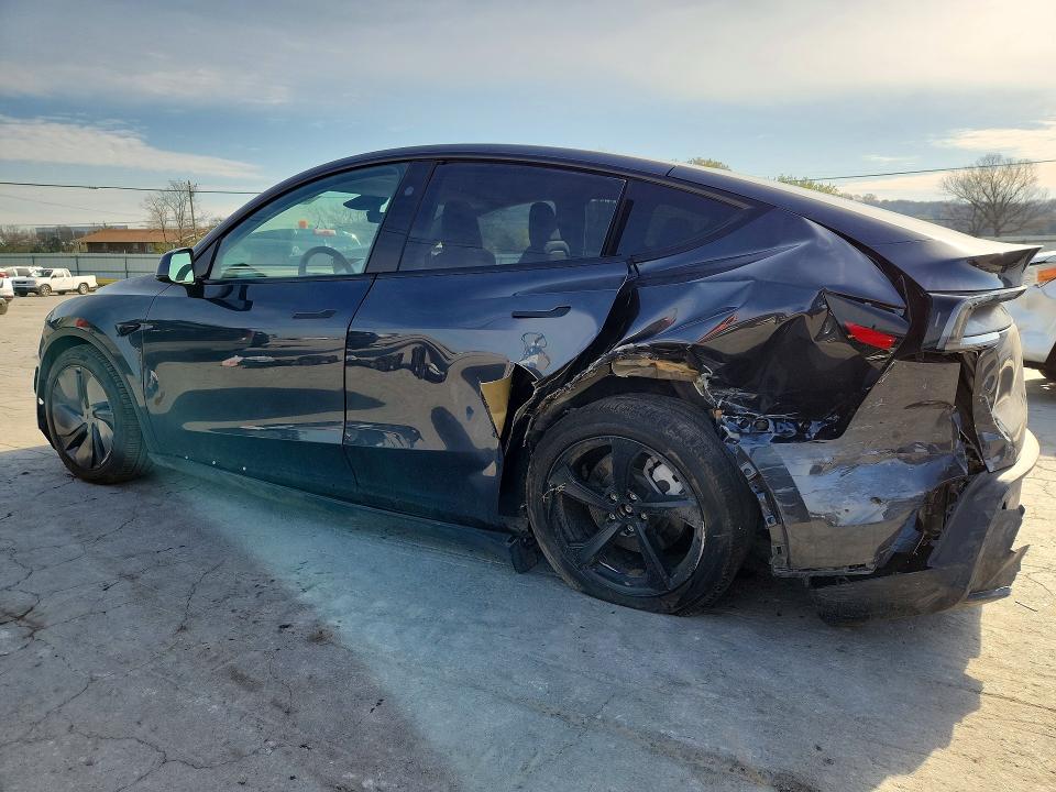 Продажа на аукционе авто 2026 Tesla Model Y, vin: 7SAYGDED1TA453065, номер лота: 46648196