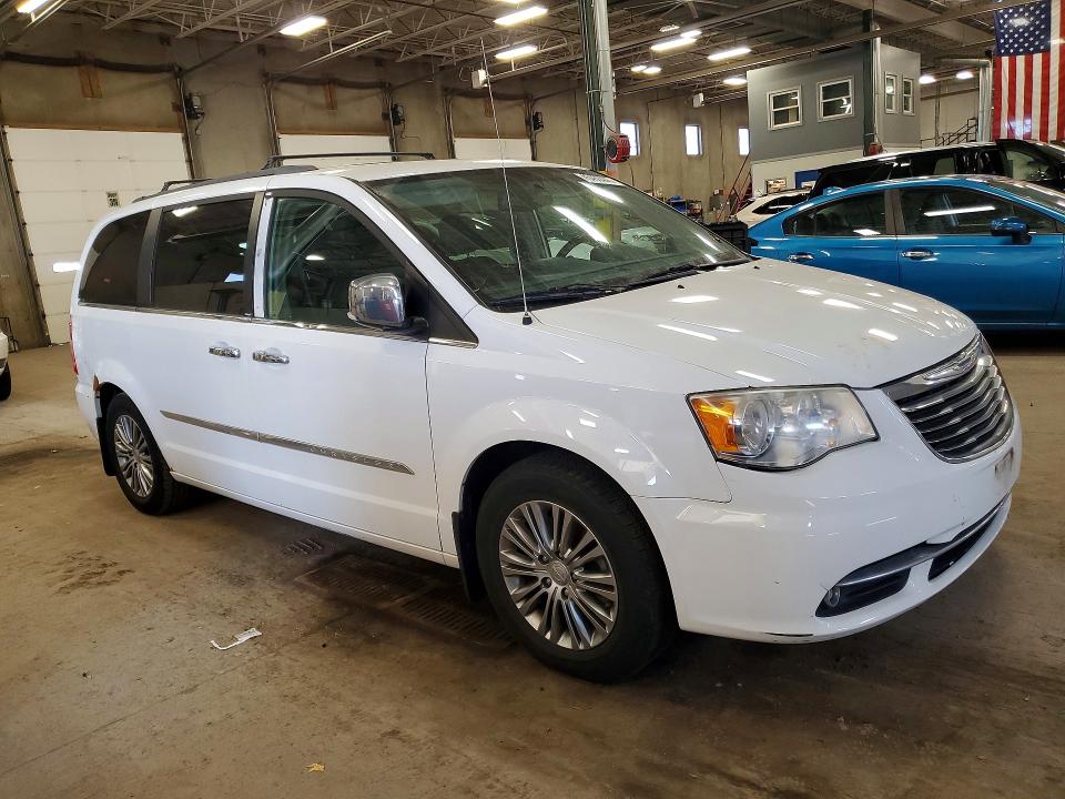 45450446 :رقم المزاد ، 2C4RC1CG4ER257284 vin ، 2014 Chrysler Town & Country مزاد بيع