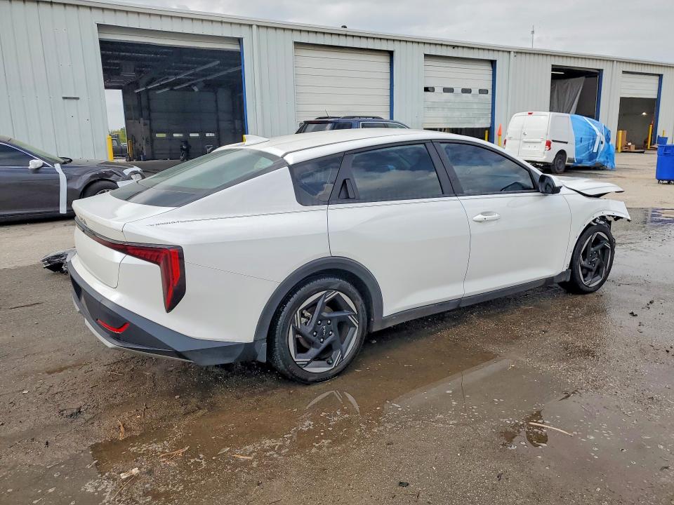 2025 Kia K4 მანქანა იყიდება აუქციონზე, vin: 3KPFU4DE5SE041715, აუქციონის ნომერი: 47577966