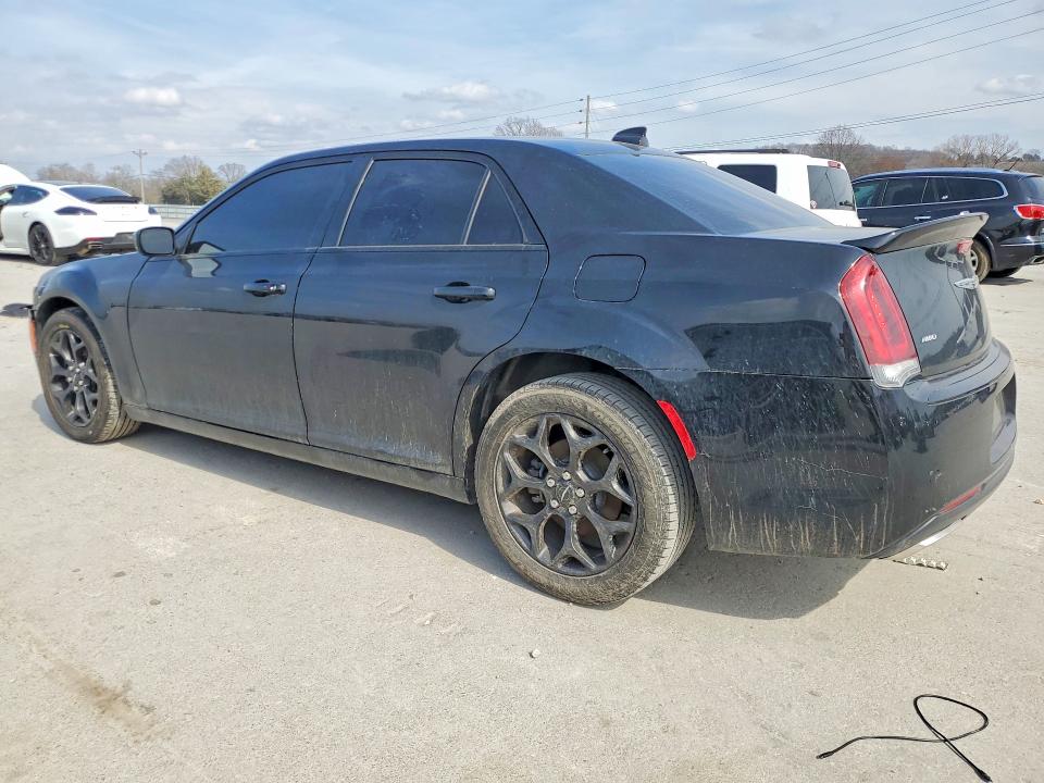 79629775 :رقم المزاد ، 2C3CCAGG0KH648406 vin ، 2019 Chrysler 300 مزاد بيع