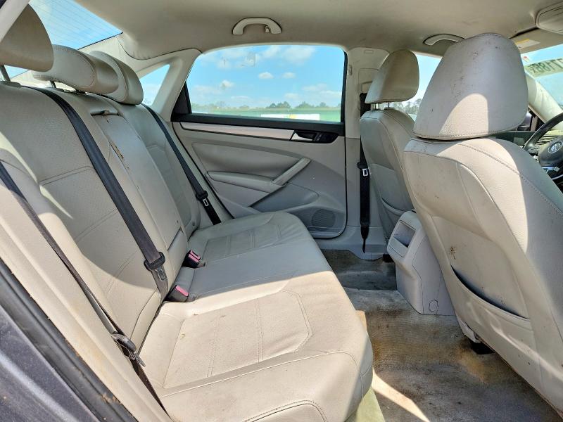 Продажа на аукционе авто 2015 Volkswagen Passat, vin: 1VWAT7A34FC083658, номер лота: 47977186