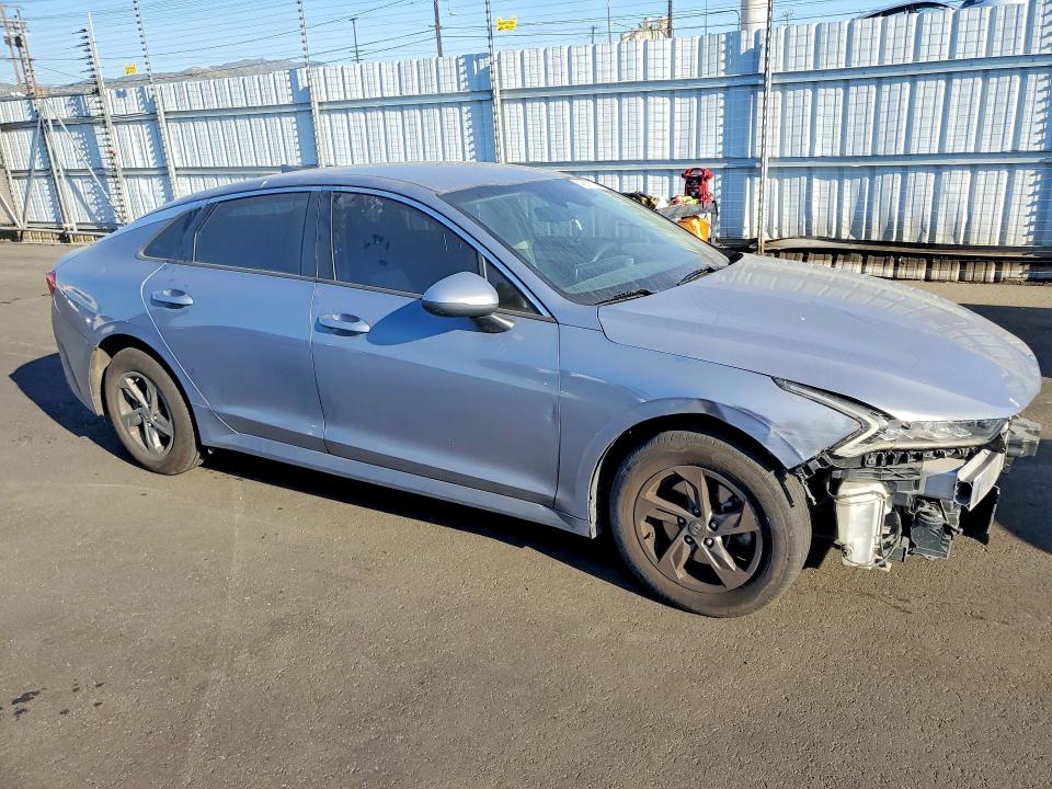 45518176 :رقم المزاد ، 5XXG24J22MG001056 vin ، 2021 Kia K5 مزاد بيع