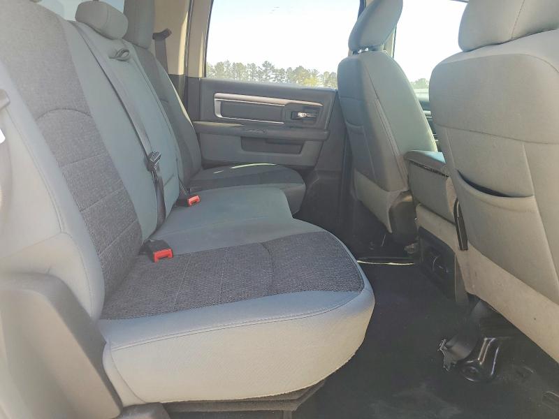 46808816 :رقم المزاد ، 1C6RR6LT7KS554785 vin ، 2019 Ram 1500 Classic مزاد بيع