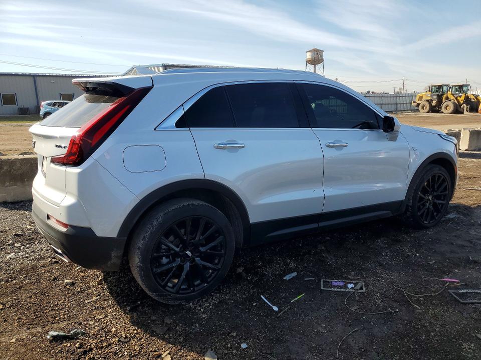 46486336 :رقم المزاد ، 1GYFZBR44PF142385 vin ، 2023 Cadillac Xt4 مزاد بيع